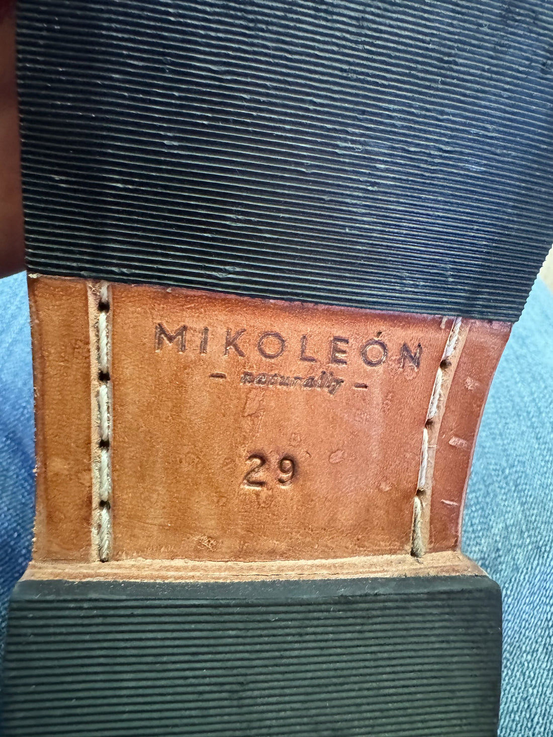 Mikoleon Brown Boots