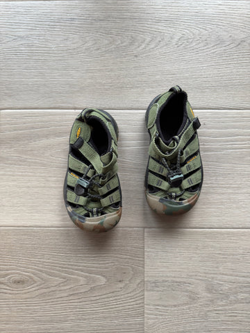 Keen Green Shoes