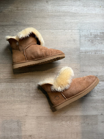 Fireside Brown Sherpa Boots