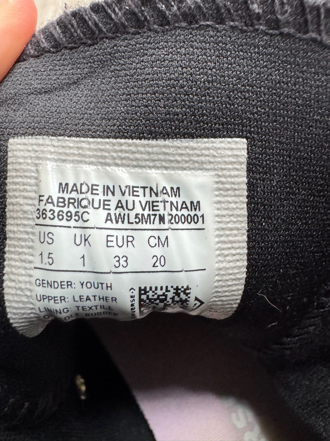 Converse Suede Black