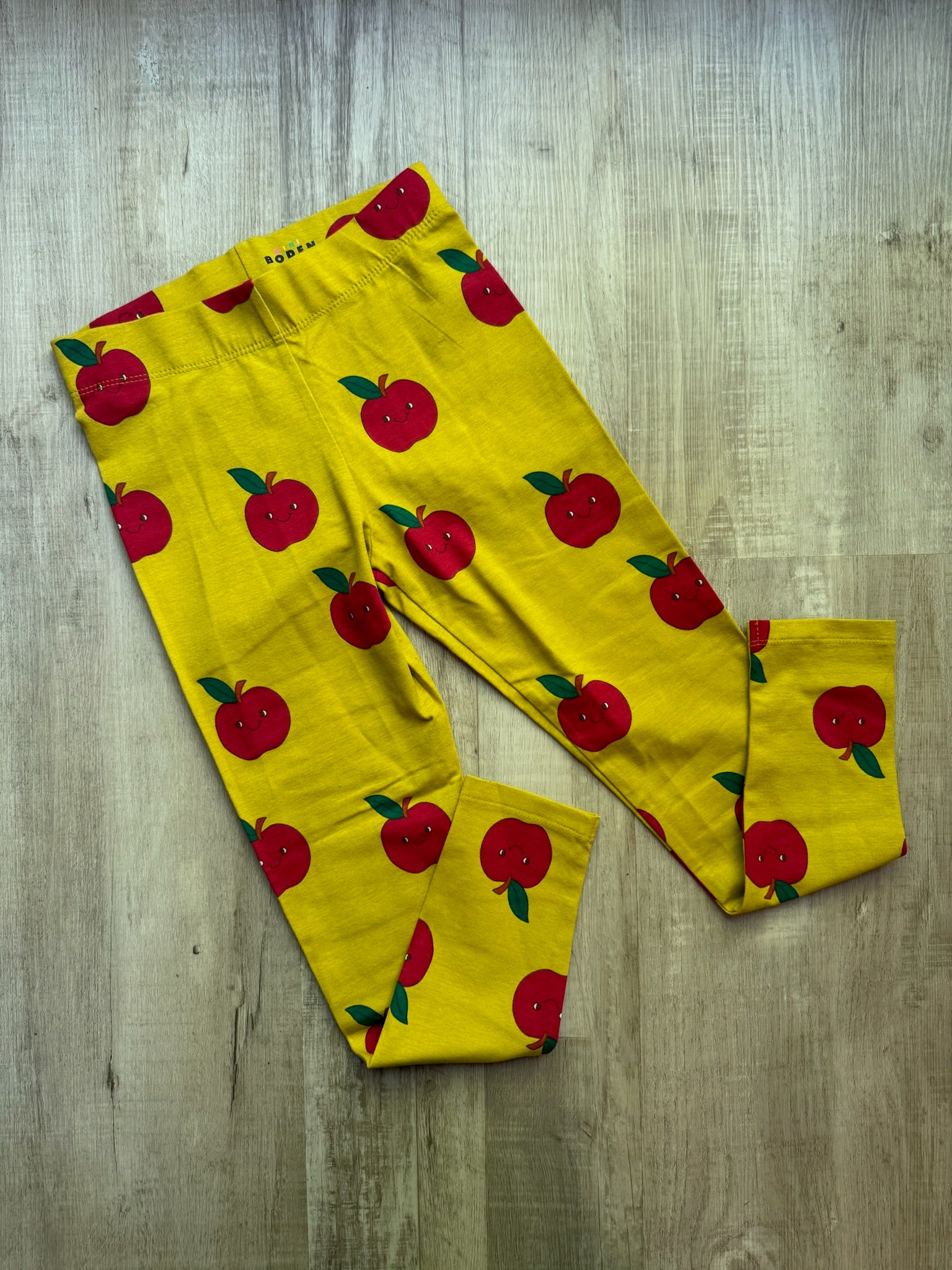 Boden Apple Leggings