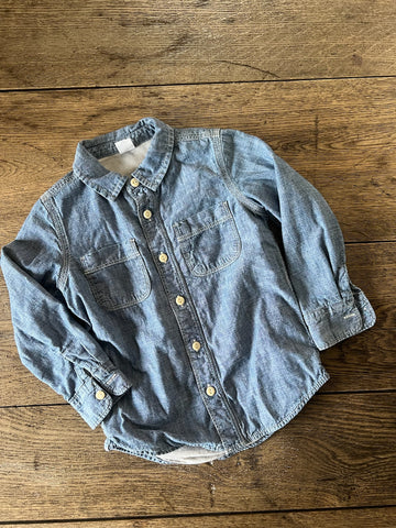 Gap Chambray Button Down Top