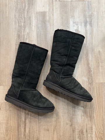 UGG Black Boots W