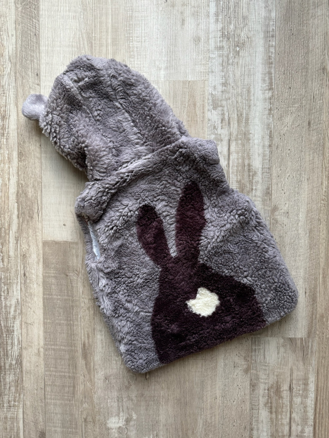 Next Rabbit Vest