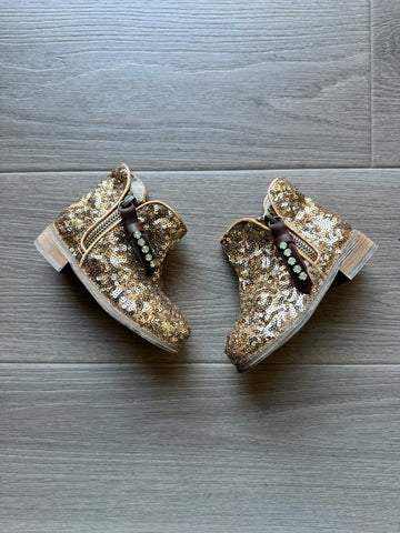 Joyfolie Gold Glitter Boots