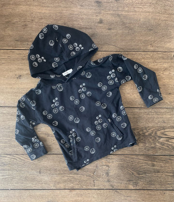 Miles Black Hoodie