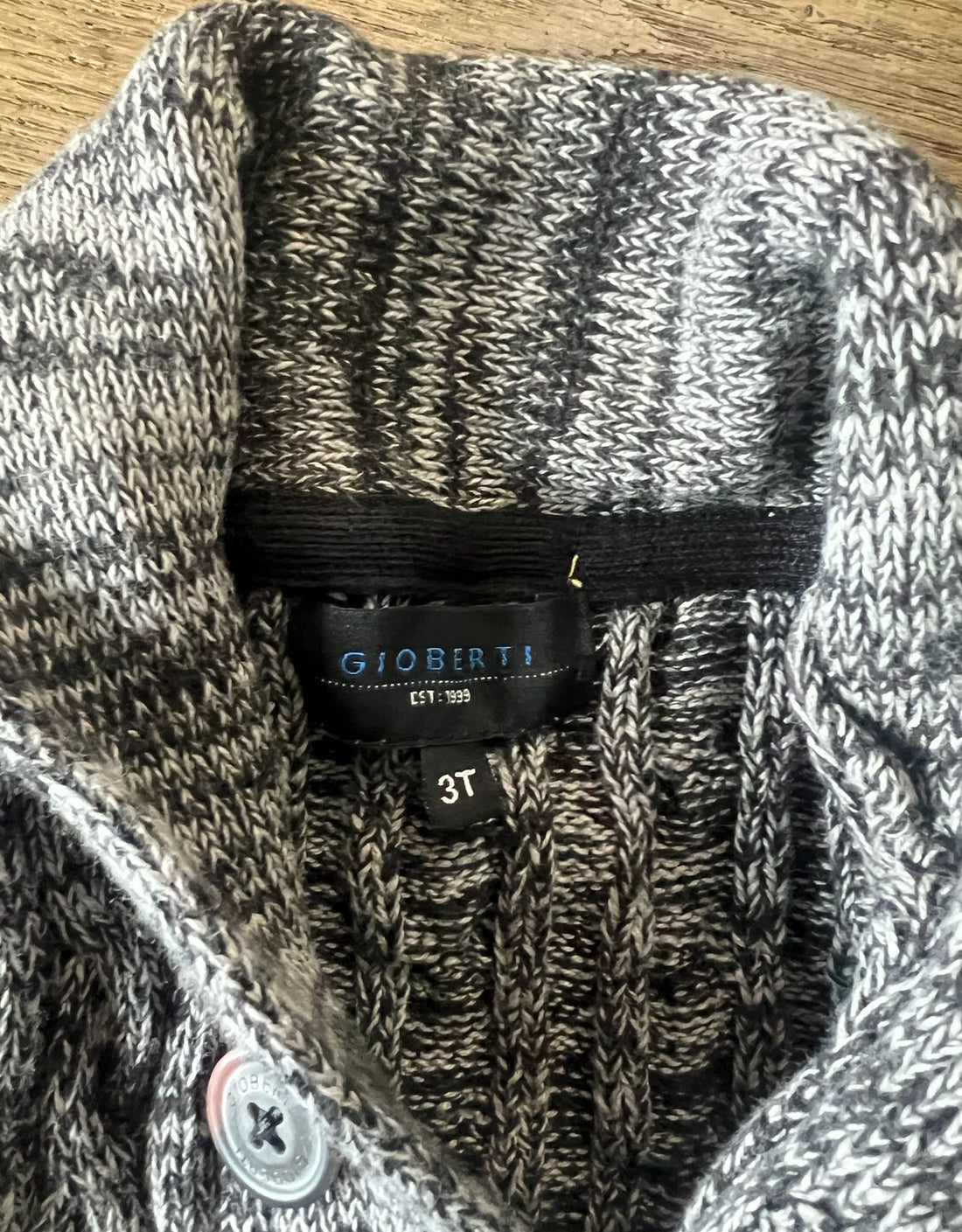 Gioberti Cardigan