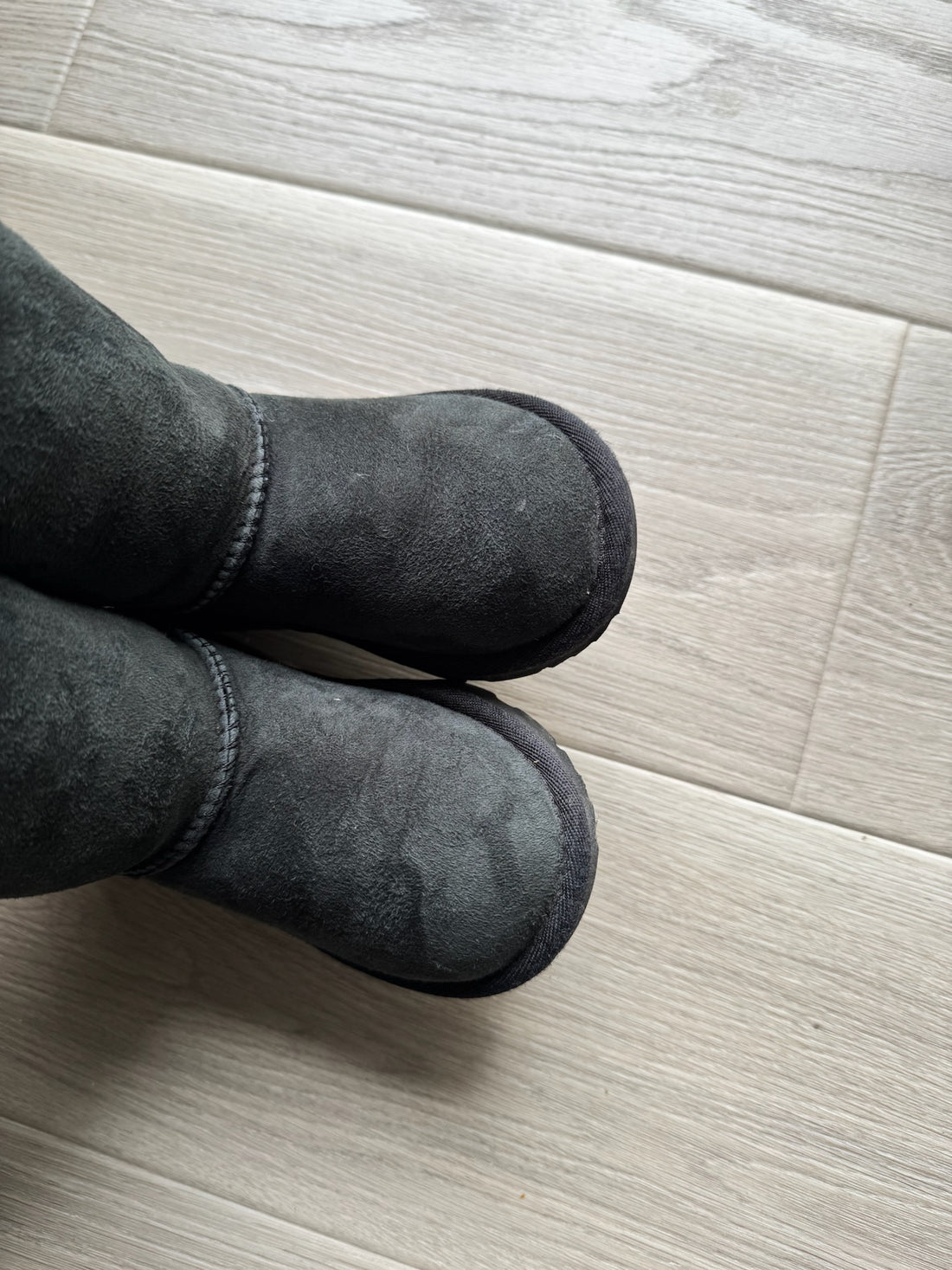 UGGS Black Bow Boots