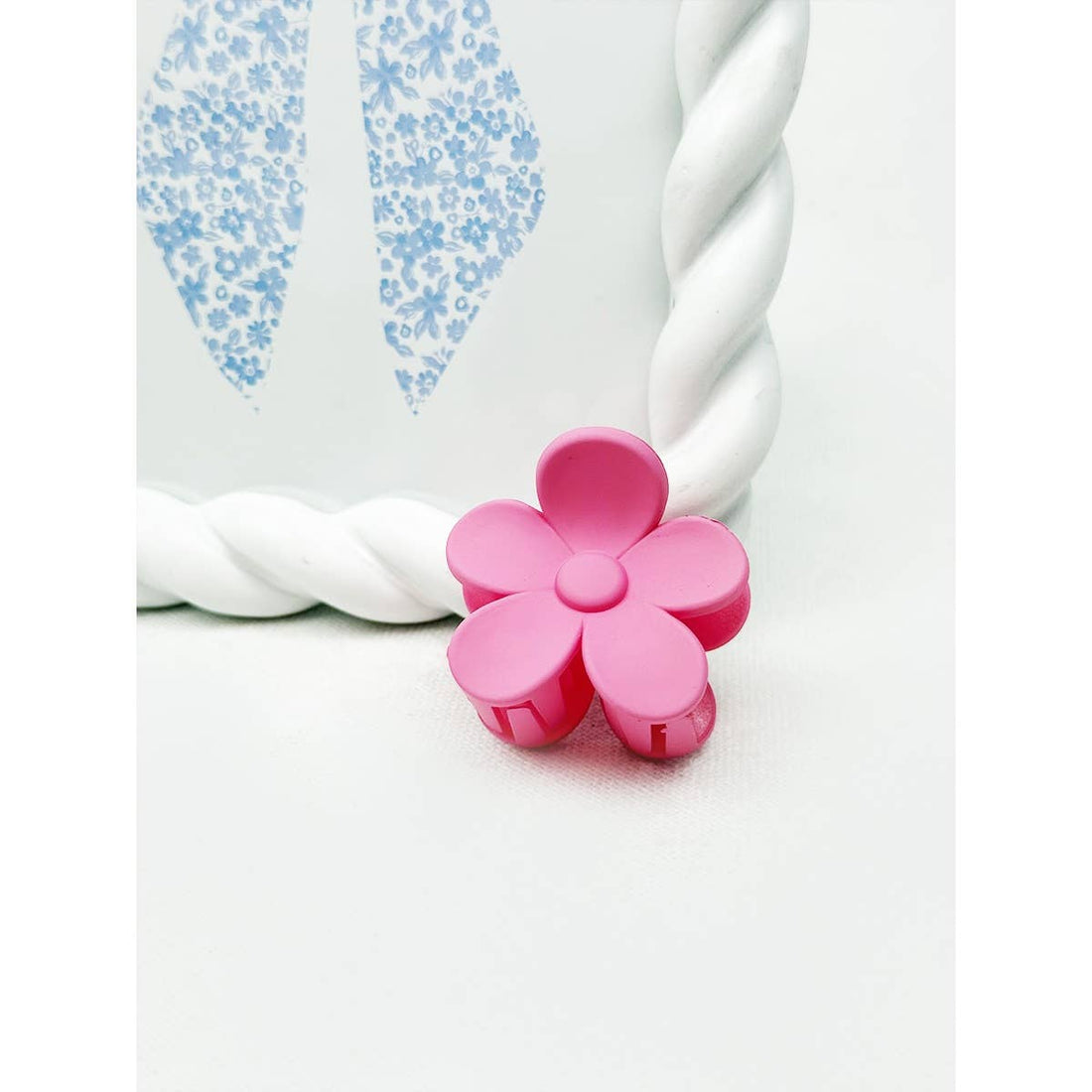 Mini Daisy Flower Hair Claw