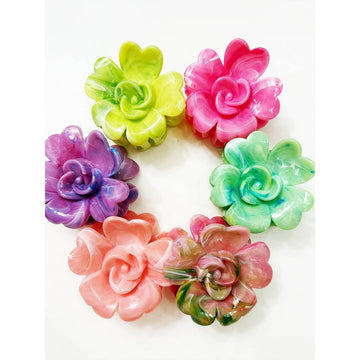 Adorable Marbled Flower Hair Claw